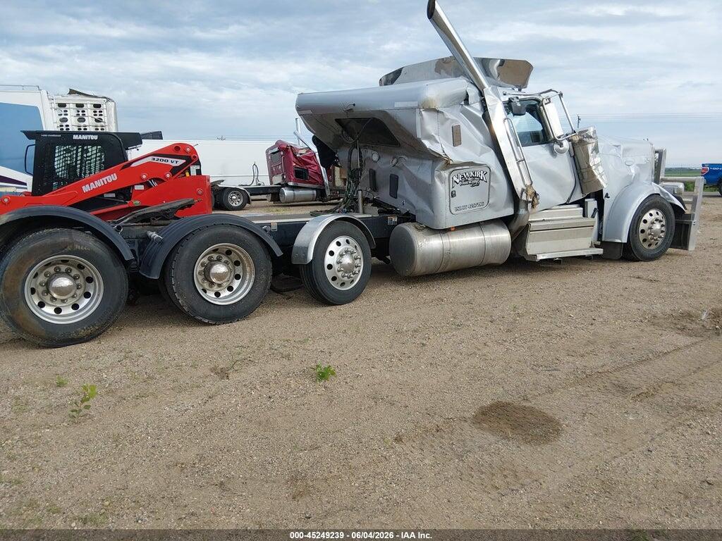 1XPEP49X2SD698744 2025 PETERBILT 589 photo no. 4