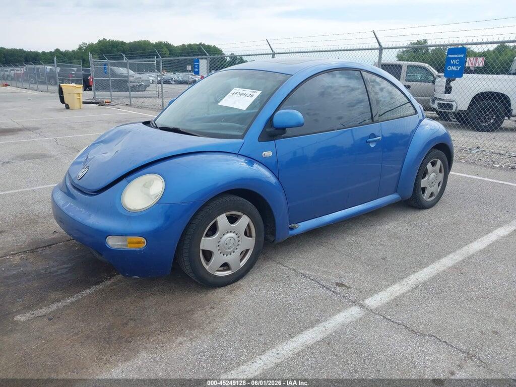 3VWDD21C6YM443964 2000 VOLKSWAGEN NEW BEETLE photo no. 2