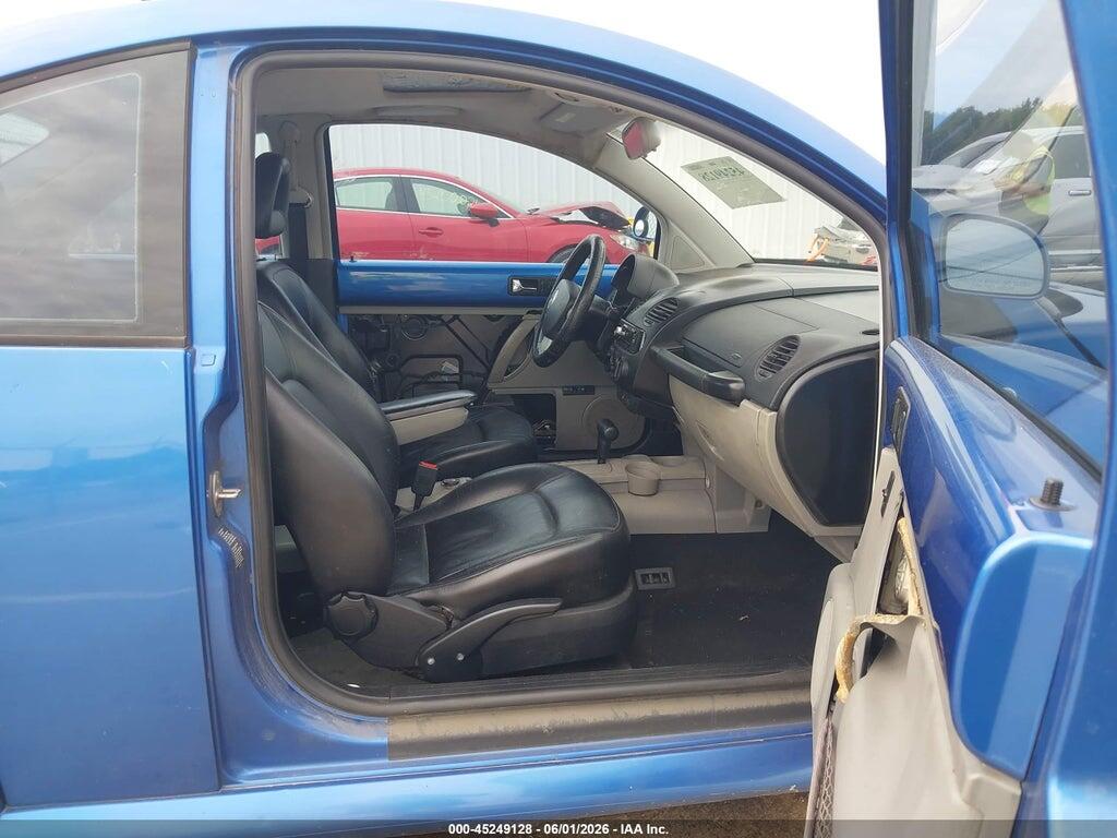 3VWDD21C6YM443964 2000 VOLKSWAGEN NEW BEETLE photo no. 5