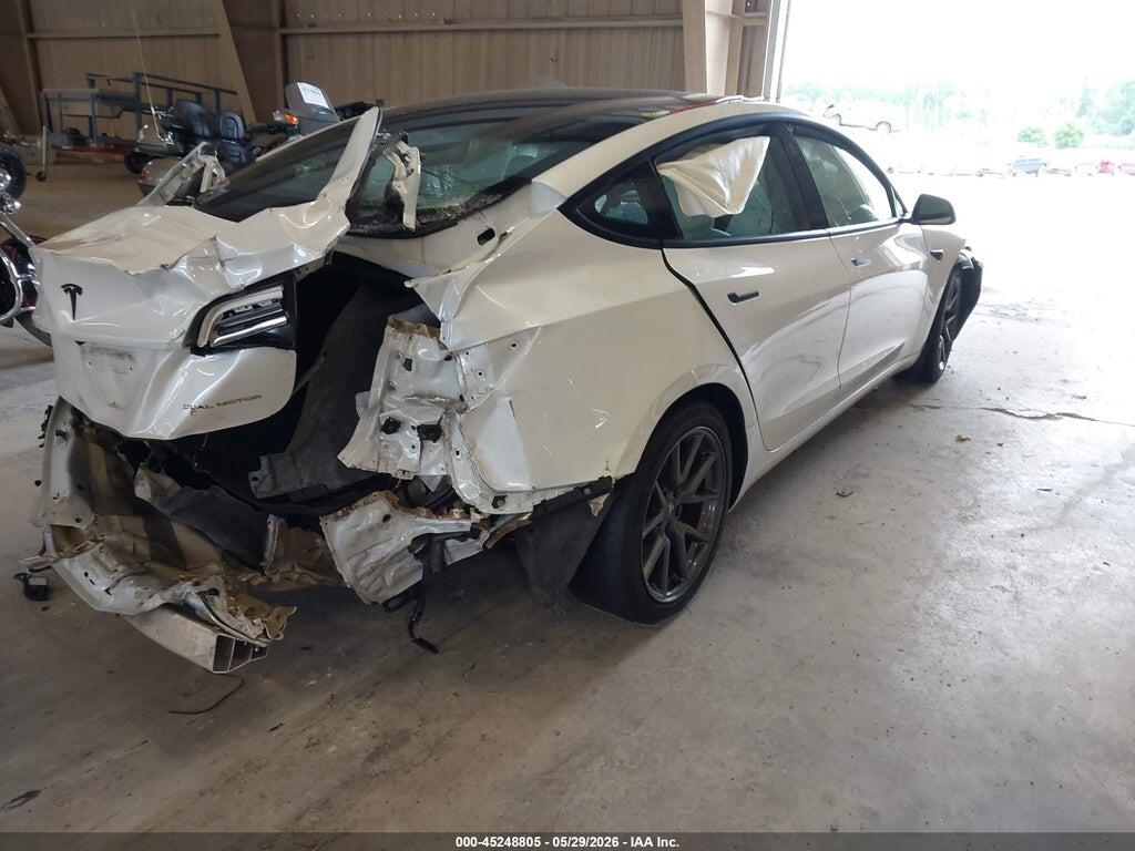 5YJ3E1EB0MF975894 2021 TESLA MODEL 3 photo no. 4