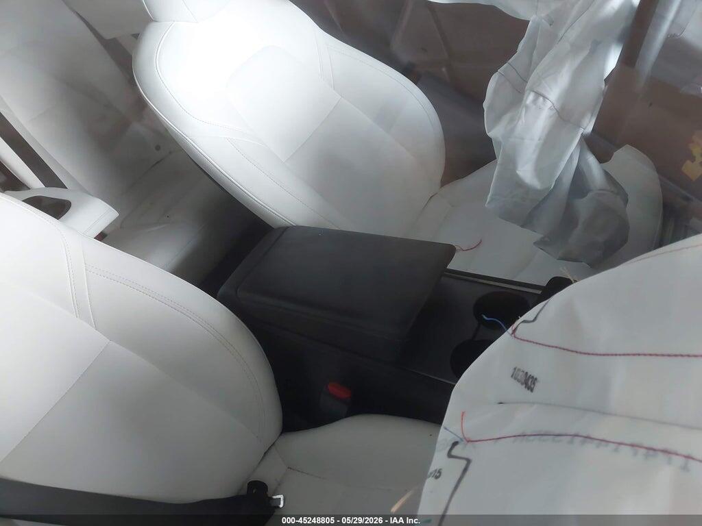5YJ3E1EB0MF975894 2021 TESLA MODEL 3 photo no. 5