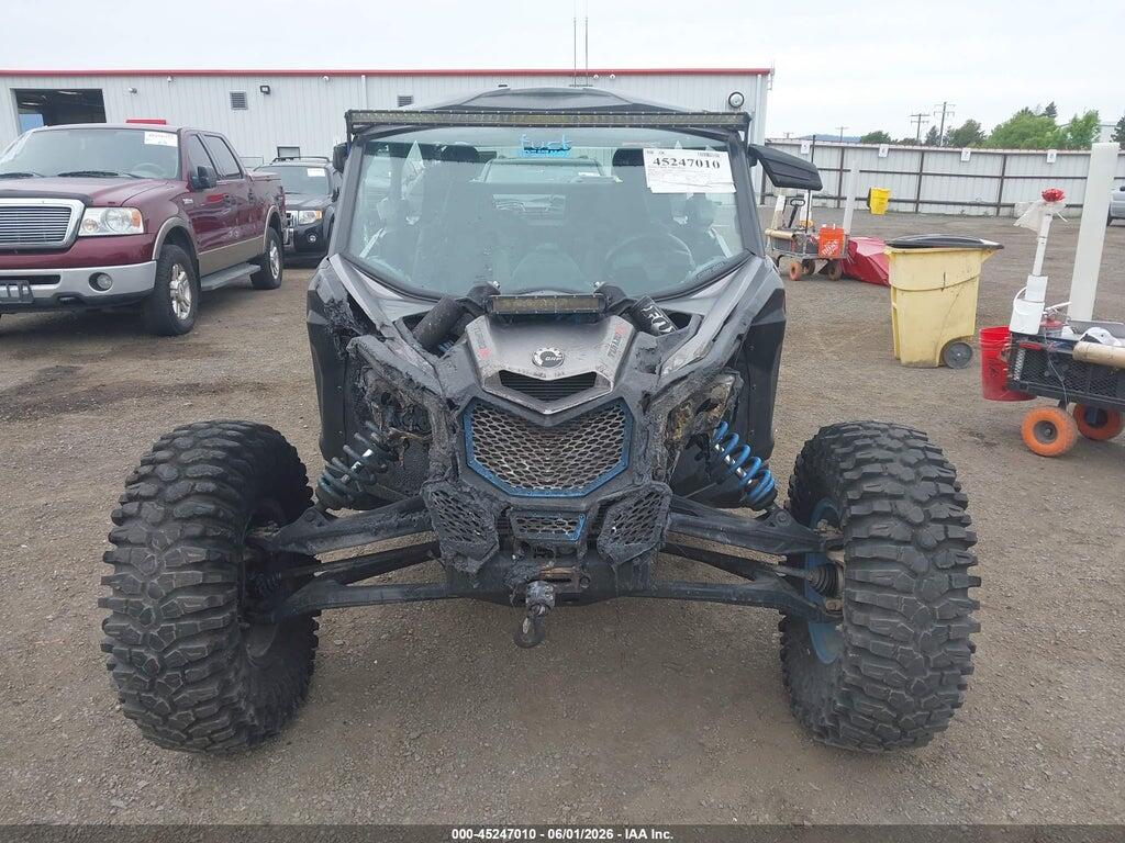 3JBVNAW47JK000226 2018 CAN-AM MAVERICK X3 MAX photo no. 5