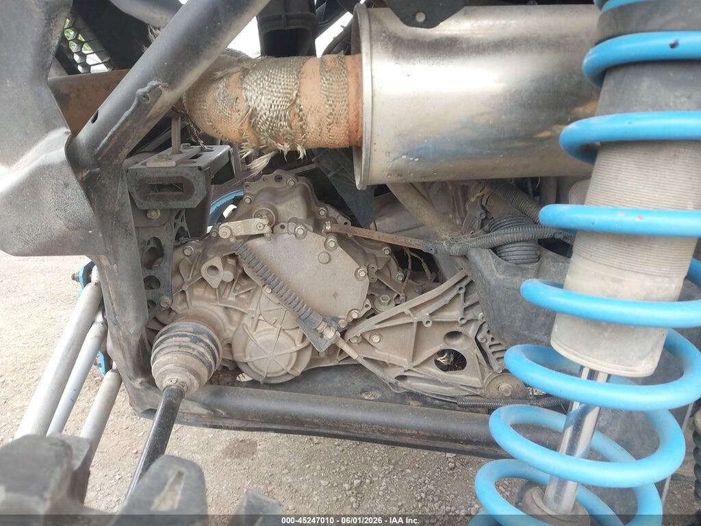 3JBVNAW47JK000226 2018 CAN-AM MAVERICK X3 MAX photo no. 8