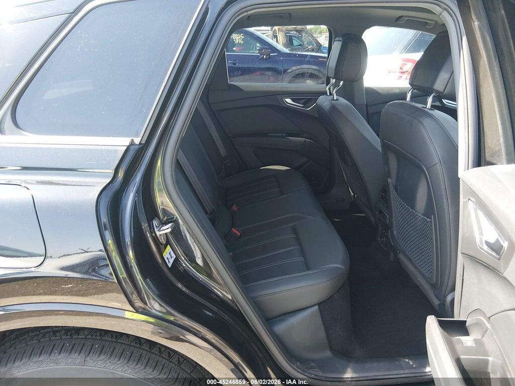 WA1G2BFZXNP047488 2022 AUDI Q4 E-TRON photo no. 8