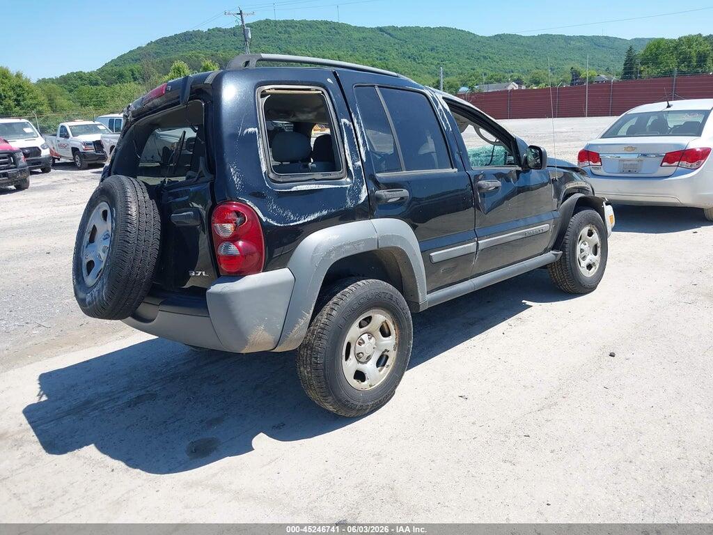 1J4GL48K15W570185 2005 JEEP LIBERTY photo no. 4