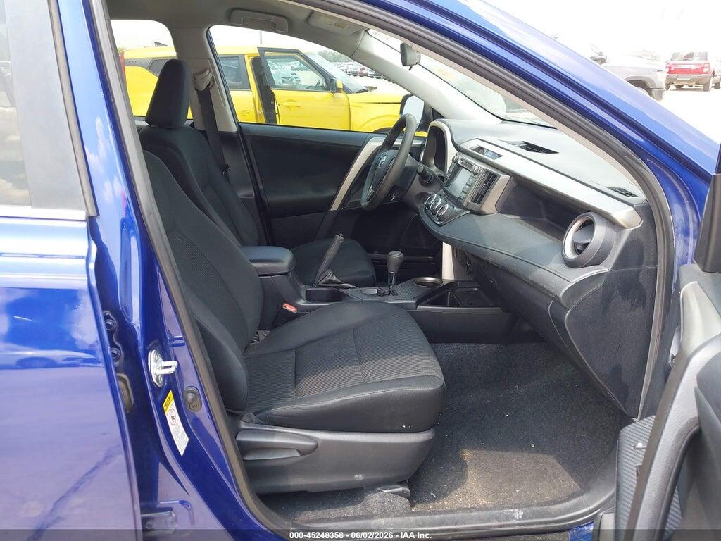2T3ZFREV7FW177020 2015 TOYOTA RAV4 photo no. 5