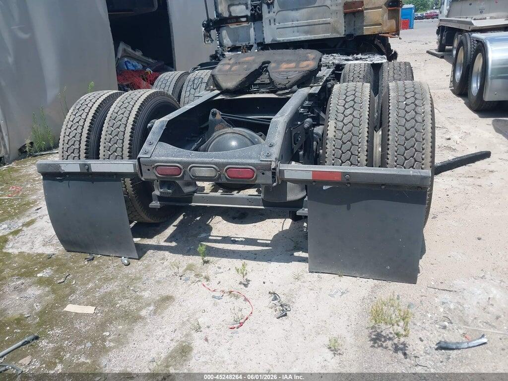 4V4NC9EG4LN215576 2020 VOLVO VNL photo no. 8