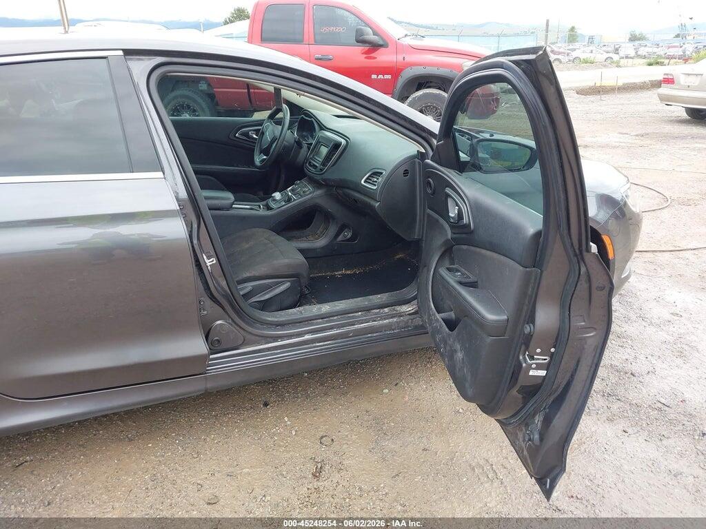 1C3CCCAB5GN168255 2016 CHRYSLER 200 photo no. 5