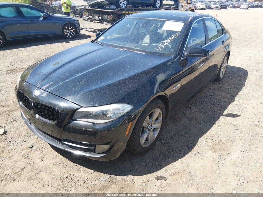 WBAXG5C53CDX03536 2012 BMW 528I photo no. 2