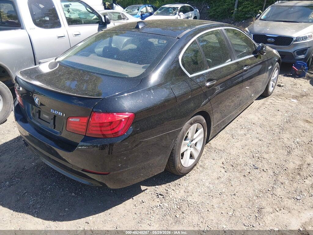 WBAXG5C53CDX03536 2012 BMW 528I photo no. 4