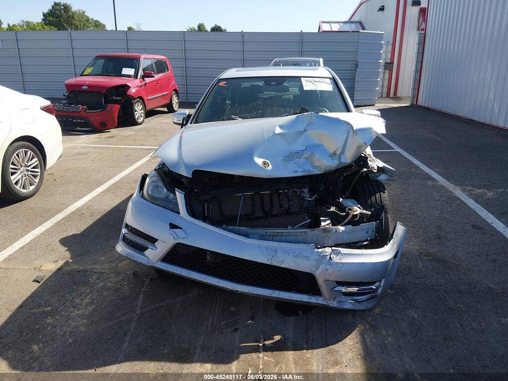 WDDGF8BB7CA654380 2012 MERCEDES-BENZ C 300 photo no. 12