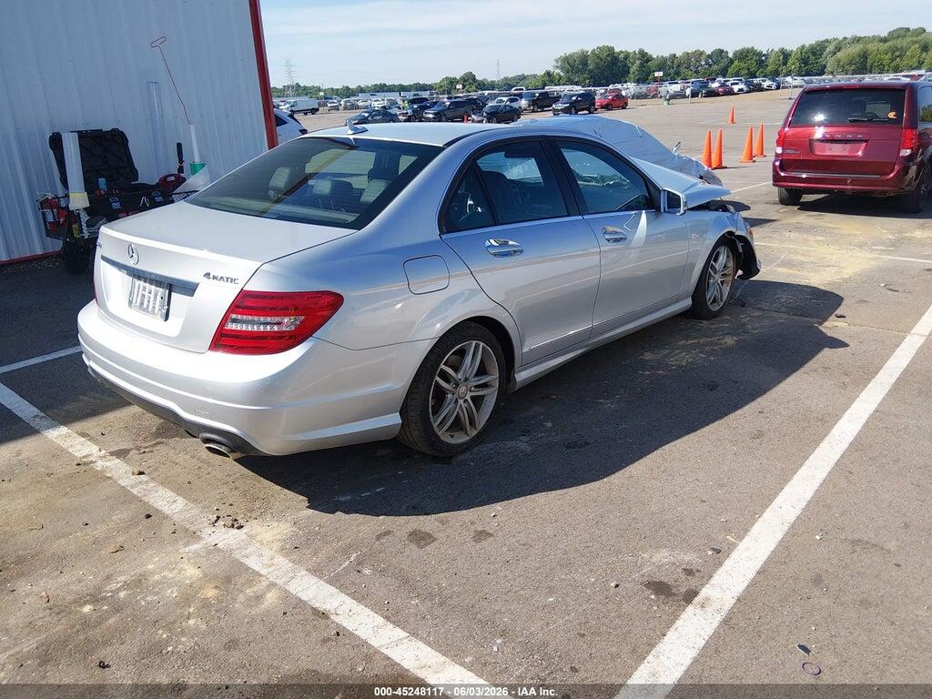 WDDGF8BB7CA654380 2012 MERCEDES-BENZ C 300 photo no. 4