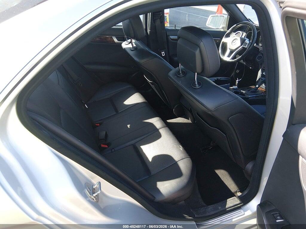 WDDGF8BB7CA654380 2012 MERCEDES-BENZ C 300 photo no. 8