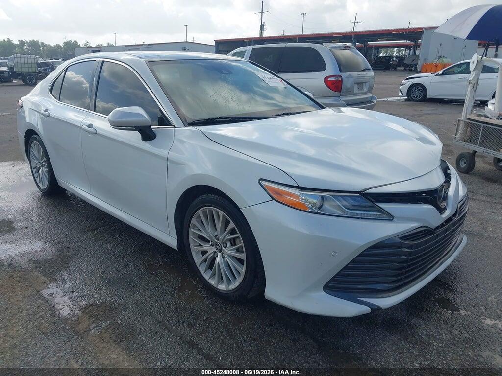 4T1B11HK3JU026308 2018 TOYOTA CAMRY photo no. 1