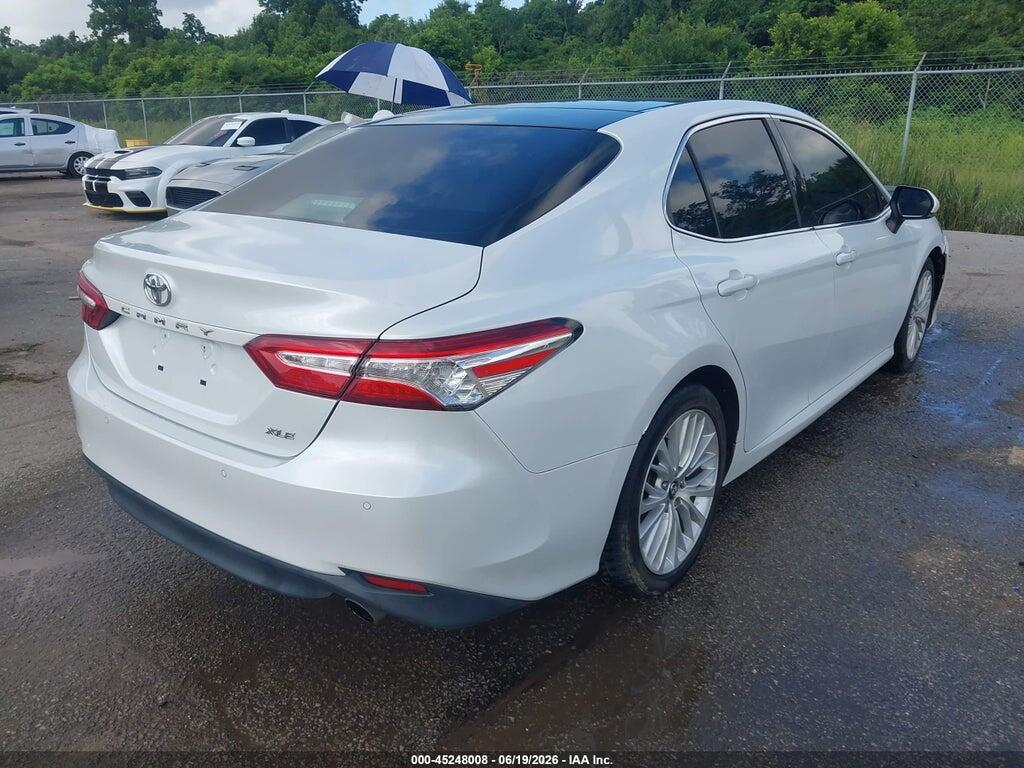 4T1B11HK3JU026308 2018 TOYOTA CAMRY photo no. 4