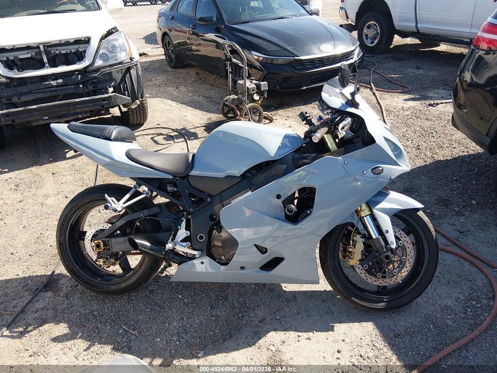 JS1GN7CA442105092 2004 SUZUKI GSX-R600 photo no. 12