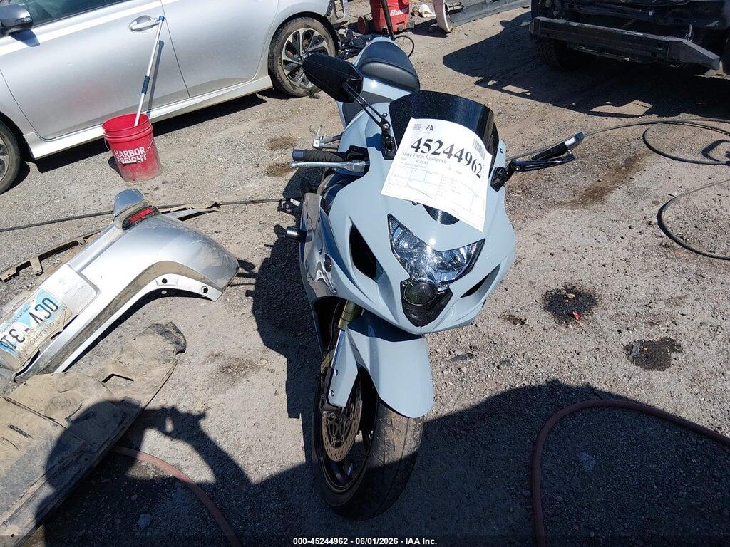 JS1GN7CA442105092 2004 SUZUKI GSX-R600 photo no. 5
