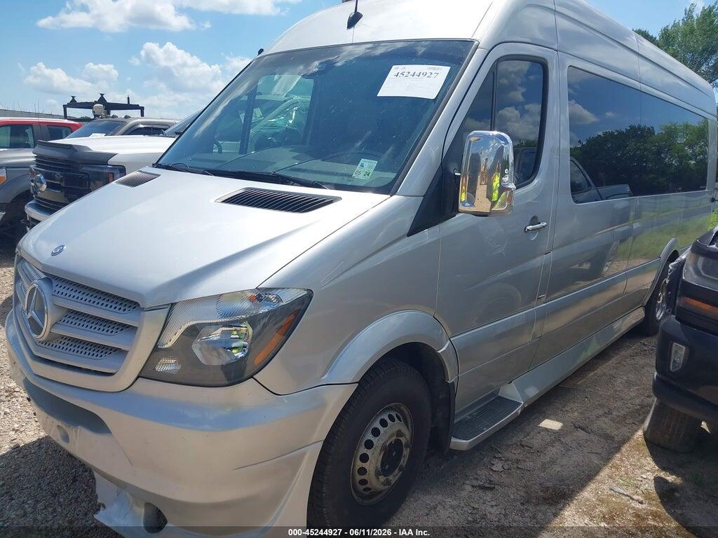 WD3PF4CC3FP108973 2015 MERCEDES-BENZ SPRINTER 3500 photo no. 2