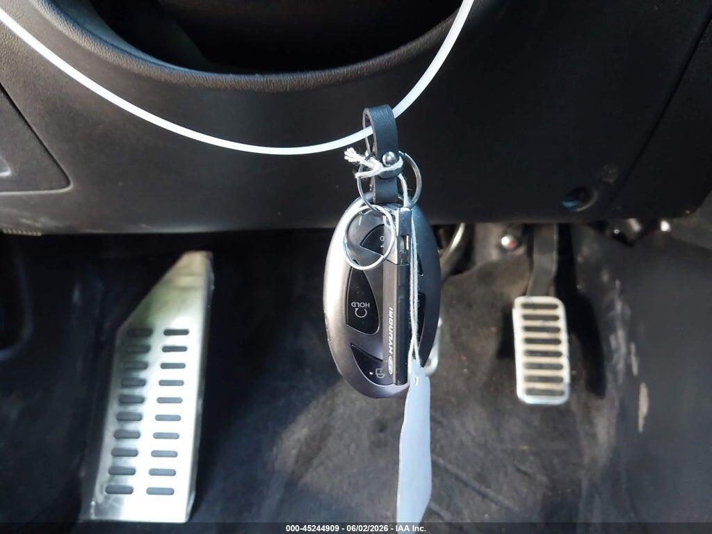 KMHLM4DG3SU056313 2025 HYUNDAI ELANTRA photo no. 11