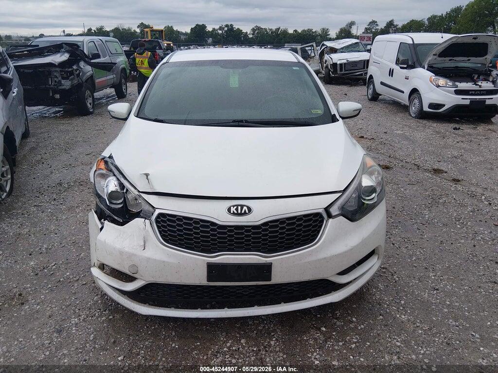 KNAFX4A82G5522365 2016 KIA FORTE photo no. 11