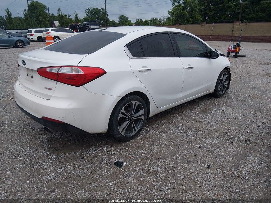 KNAFX4A82G5522365 2016 KIA FORTE photo no. 4