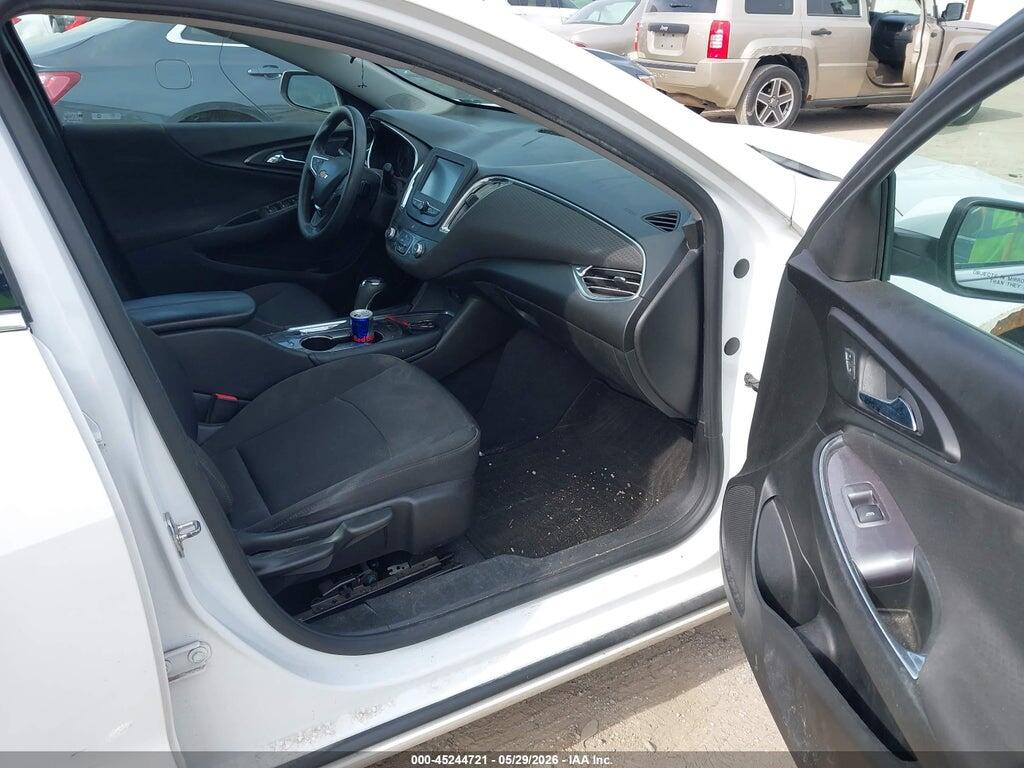 1G1ZD5ST0JF249924 2018 CHEVROLET MALIBU photo no. 5