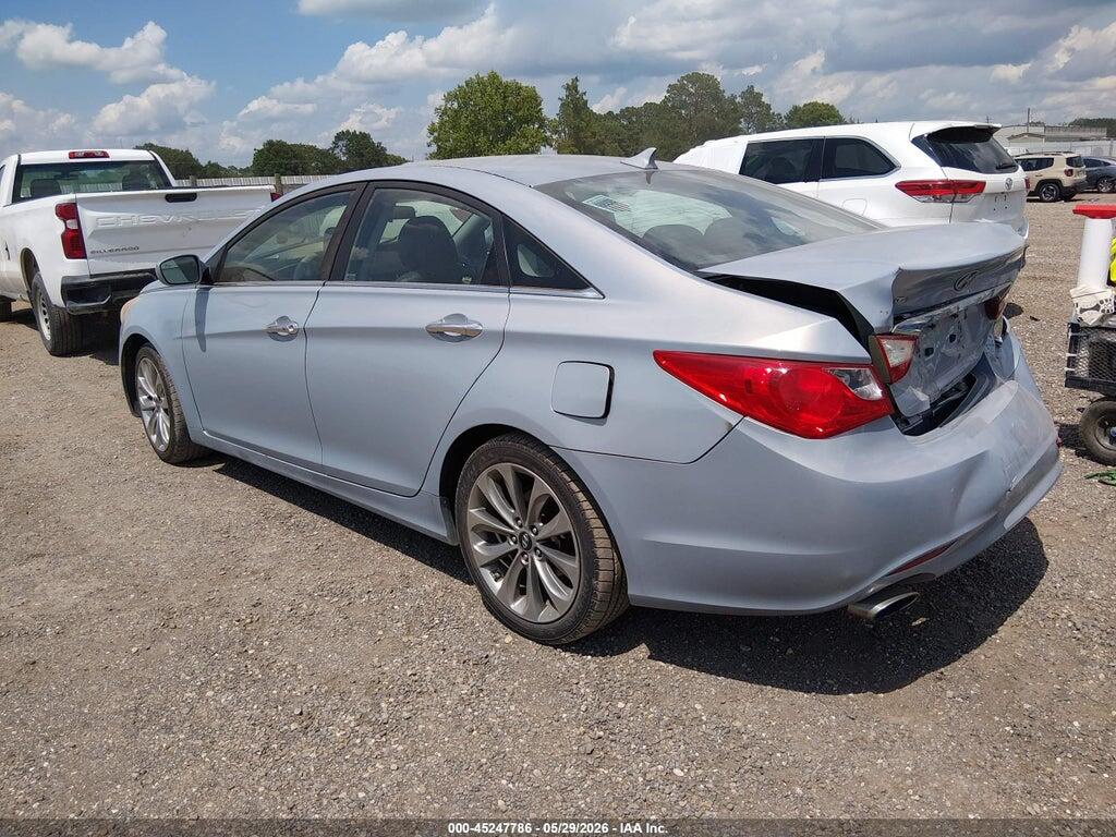 5NPEC4AC3BH264932 2011 HYUNDAI SONATA photo no. 3