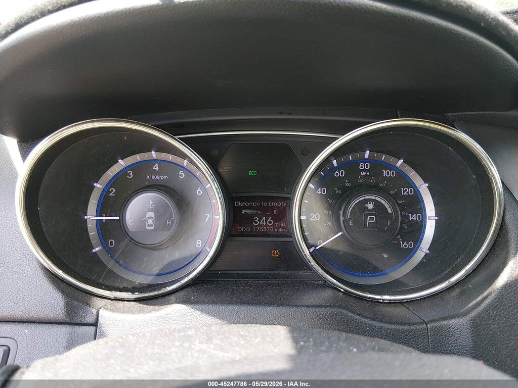5NPEC4AC3BH264932 2011 HYUNDAI SONATA photo no. 7