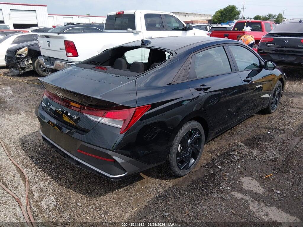 KMHLM4DG8TU175685 2026 HYUNDAI ELANTRA photo no. 4