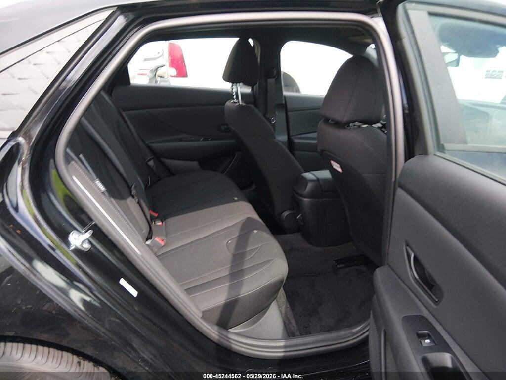 KMHLM4DG8TU175685 2026 HYUNDAI ELANTRA photo no. 8