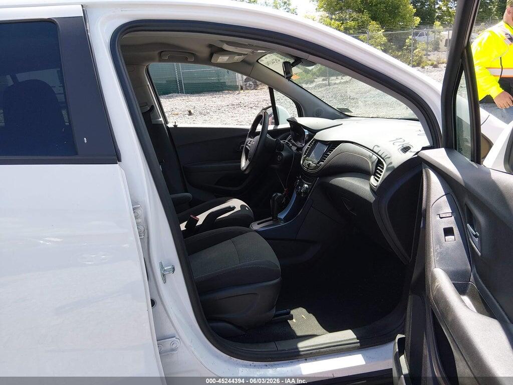 3GNCJKSB1LL196775 2020 CHEVROLET TRAX photo no. 5
