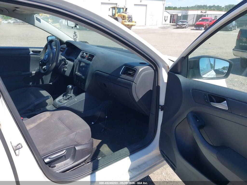 3VW2K7AJ1BM390669 2011 VOLKSWAGEN JETTA photo no. 5