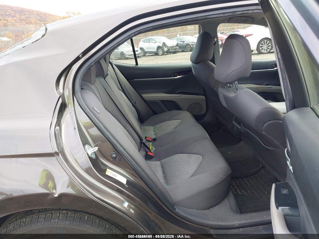 JTNB11HK5J3002467 2018 TOYOTA CAMRY photo no. 8