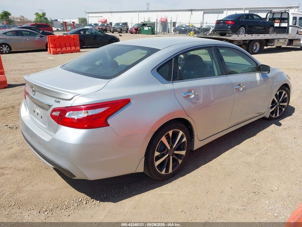 1N4AL3AP2GC174935 2016 NISSAN ALTIMA photo no. 4