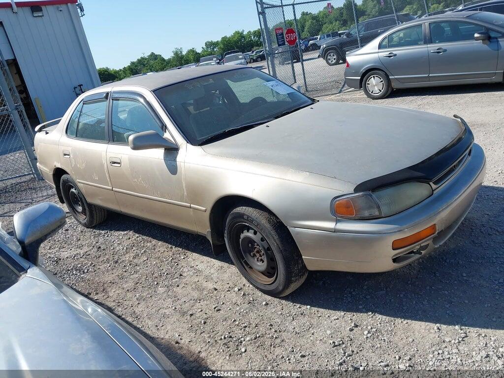 4T1BF12K2TU114697 1996 TOYOTA CAMRY photo no. 1