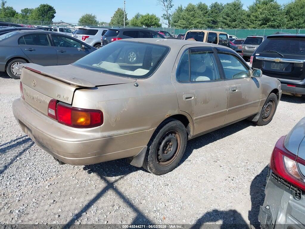 4T1BF12K2TU114697 1996 TOYOTA CAMRY photo no. 4