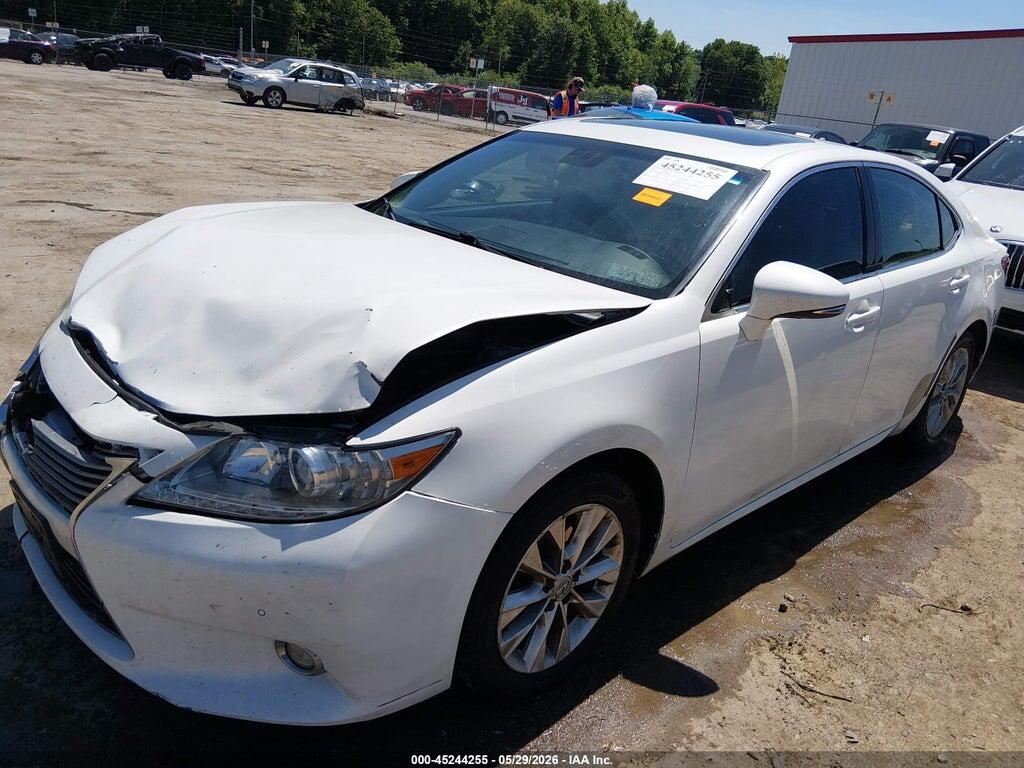 JTHBW1GG0E2045997 2014 LEXUS ES 300H photo no. 2