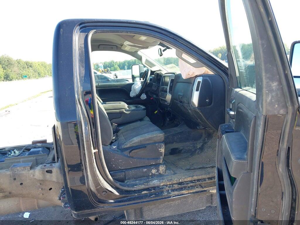 1GD322C86FF652370 2015 GMC SIERRA 3500HD CHASSIS photo no. 6