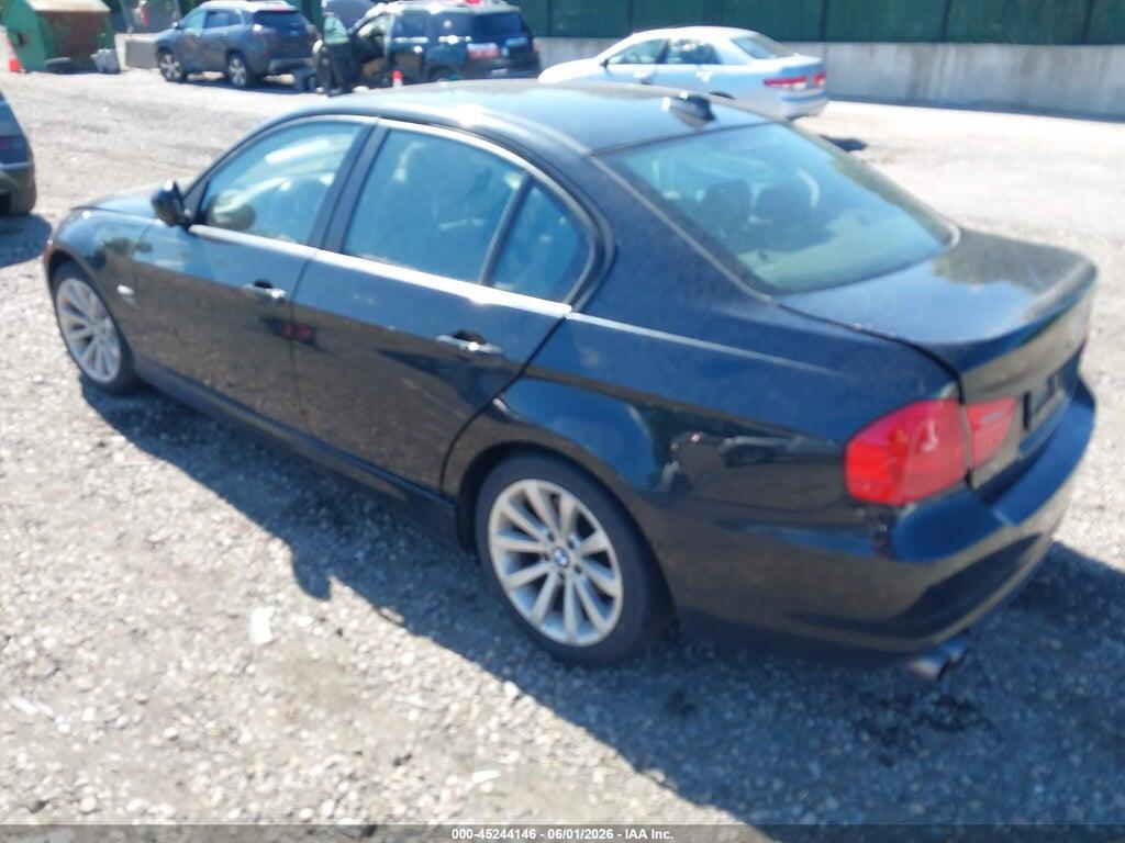 WBAPK7C58BA971136 2011 BMW 328I photo no. 3