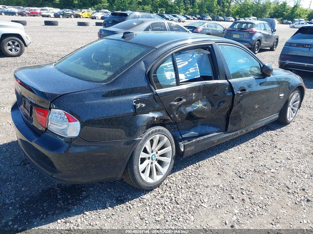 WBAPK7C58BA971136 2011 BMW 328I photo no. 4