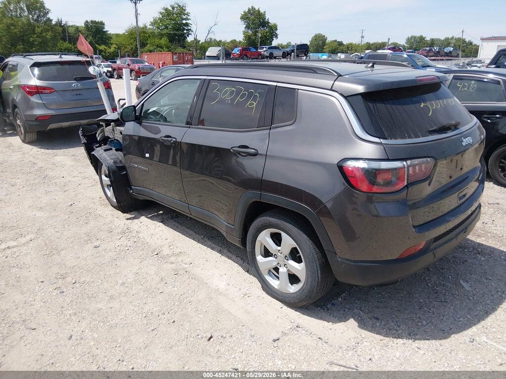 3C4NJCBB6JT377018 2018 JEEP COMPASS photo no. 3