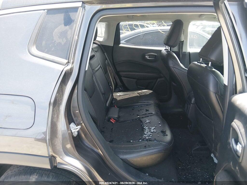 3C4NJCBB6JT377018 2018 JEEP COMPASS photo no. 8