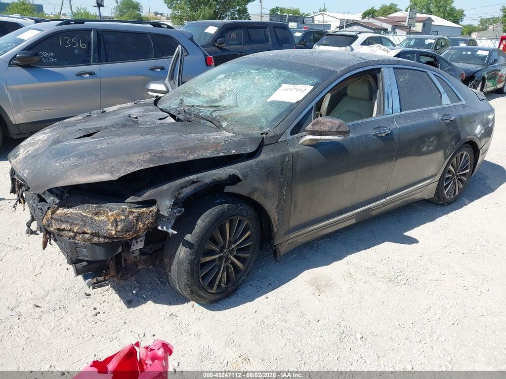 3LN6L5A95HR608440 2017 LINCOLN MKZ photo no. 2