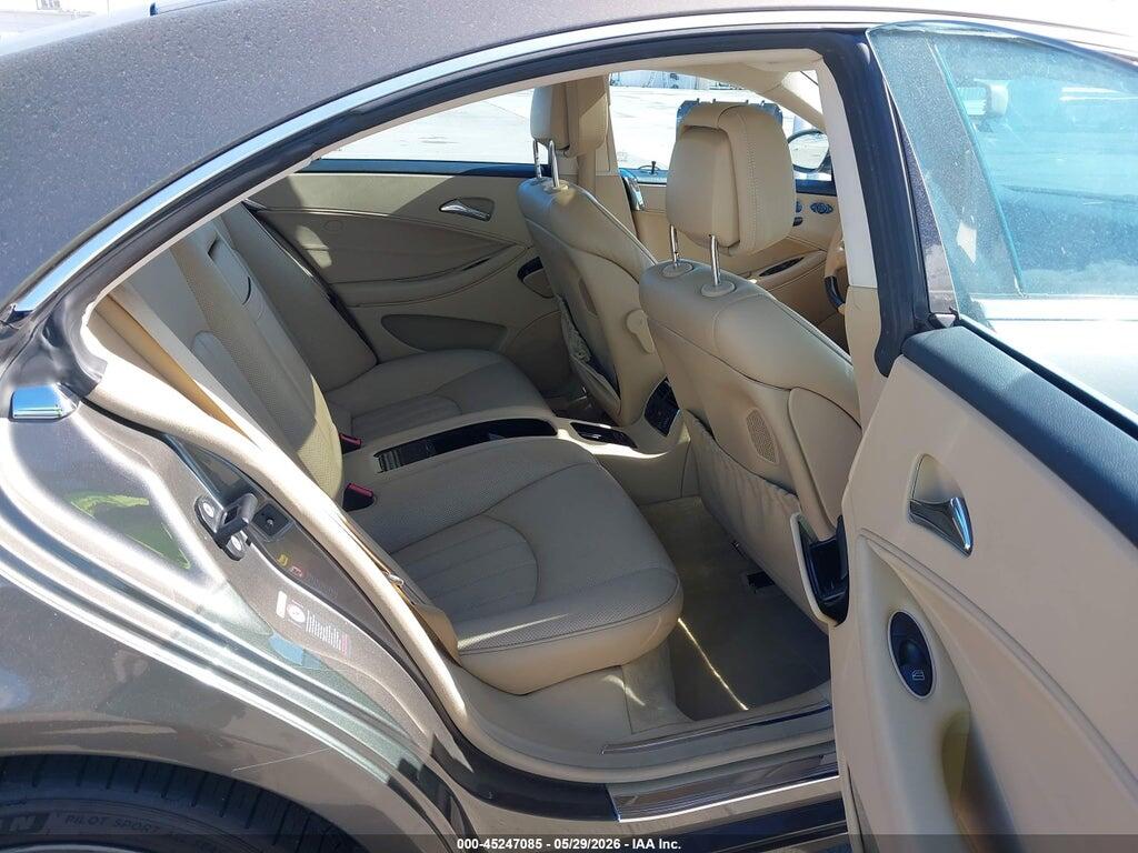 WDDDJ72XX8A117694 2008 MERCEDES-BENZ CLS 550 photo no. 8