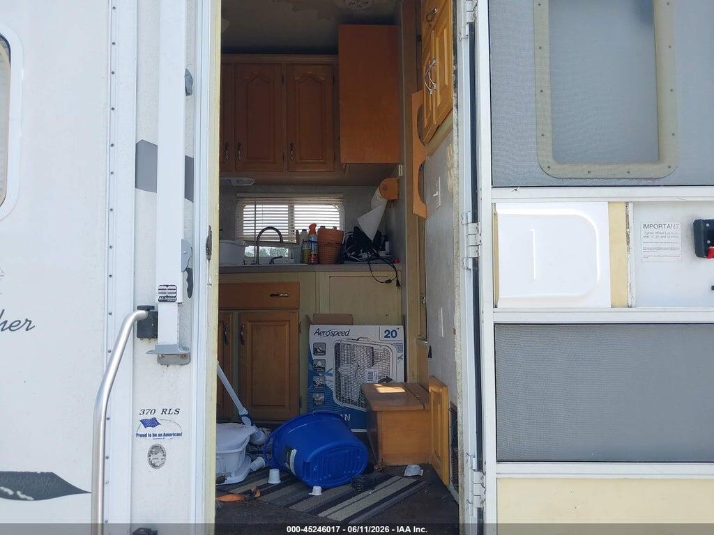 1TC3B256641310027 2004 COACHMEN OTHER photo no. 5
