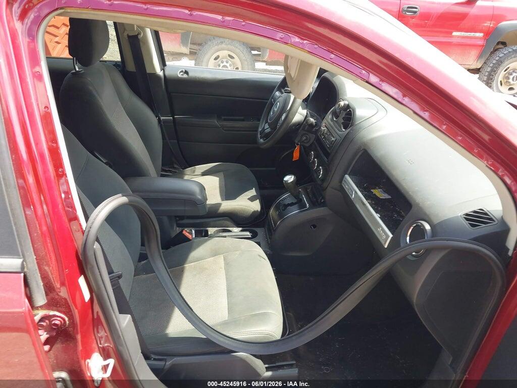 1C4NJDBBXFD424778 2015 JEEP COMPASS photo no. 5