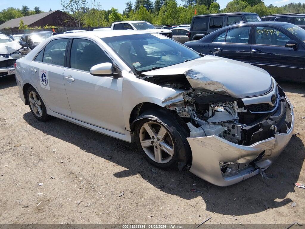 4T1BF1FK0EU347829 2014 TOYOTA CAMRY photo no. 1