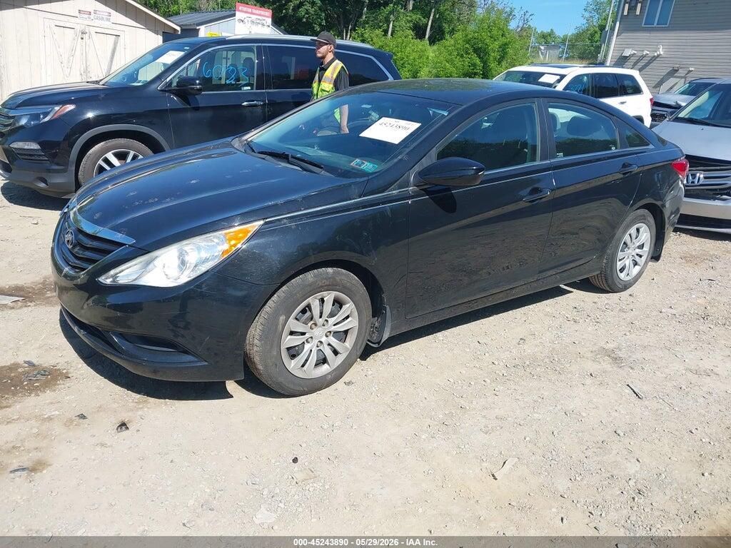5NPEB4AC8DH524747 2013 HYUNDAI SONATA photo no. 2