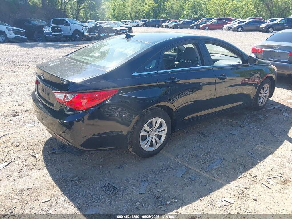 5NPEB4AC8DH524747 2013 HYUNDAI SONATA photo no. 4