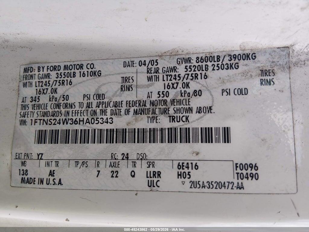1FTNS24W36HA05343 2006 FORD E-250 photo no. 9